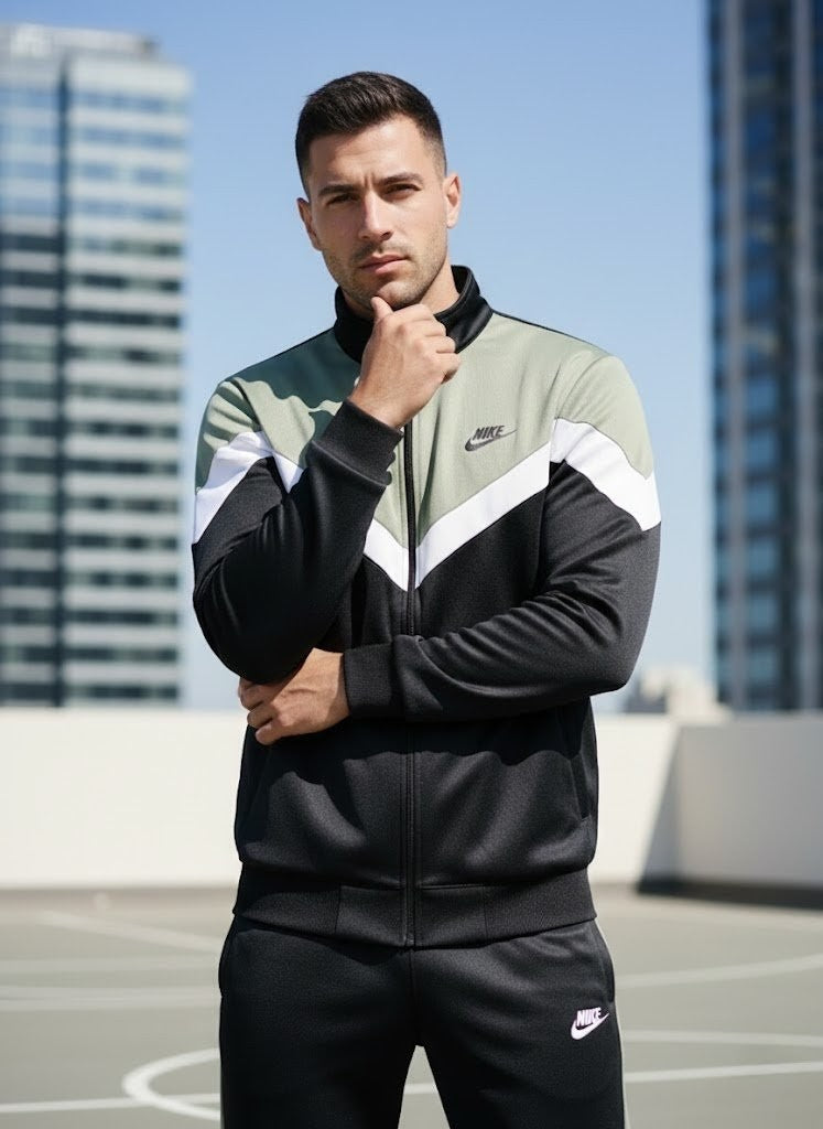 Nike Tracksuit Men - 1