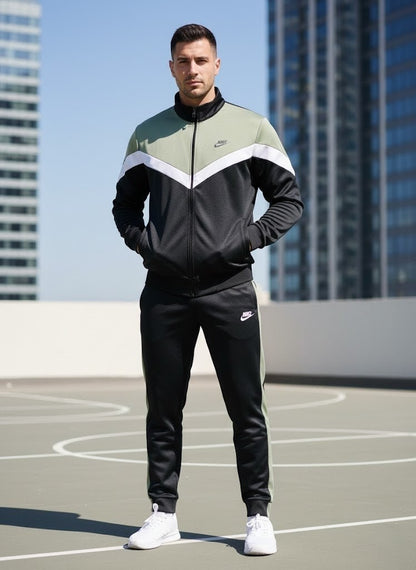 Nike Tracksuit Men - 1